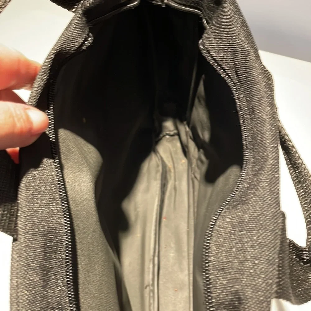 Black canvas zippered messenger bag. GC.